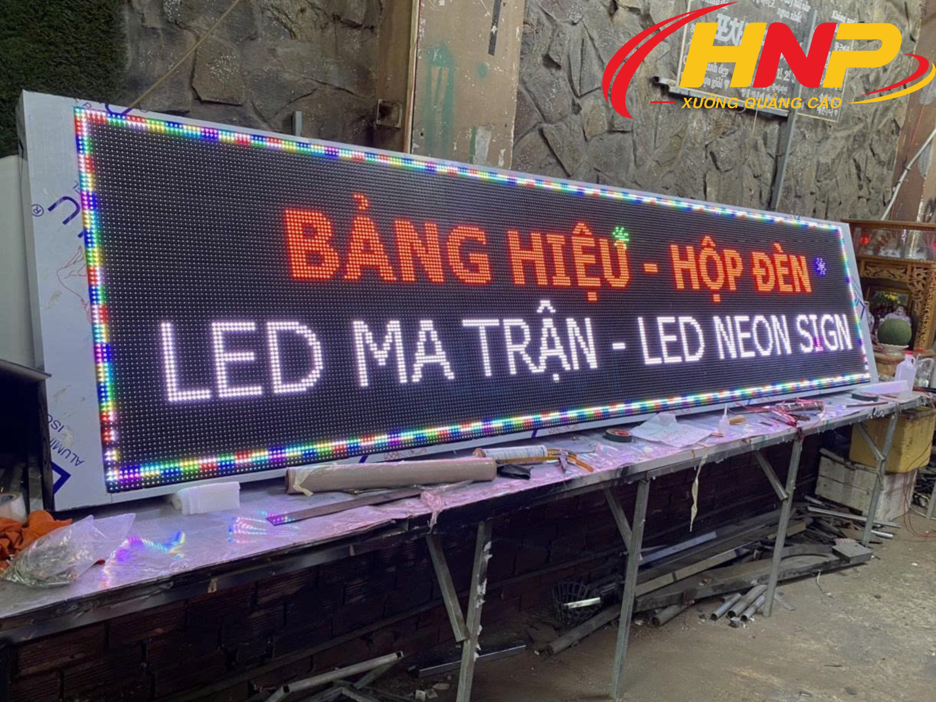 Làm Biển Hiệu Led Điện Tử Giá Rẻ