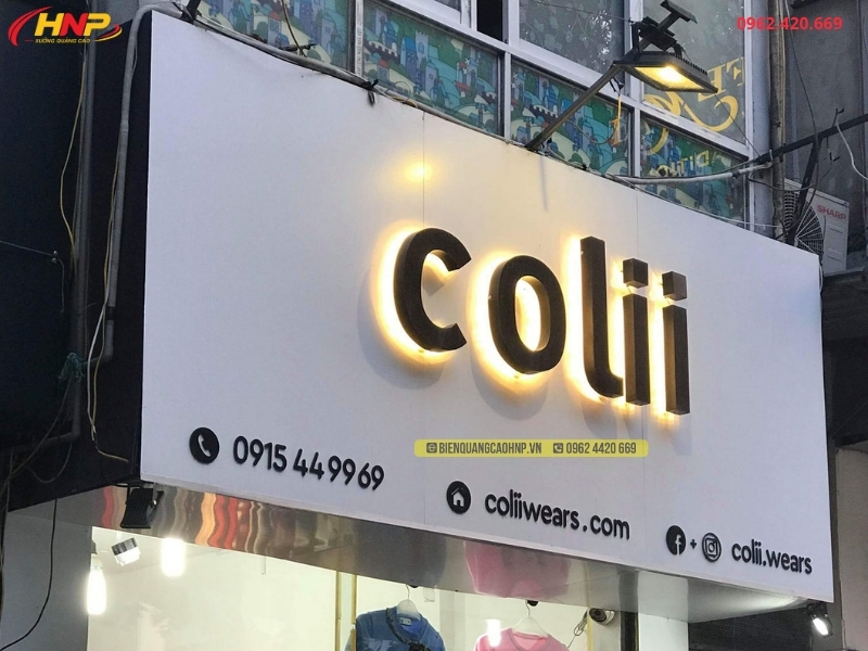 Làm Biển Quảng Cáo Thời Trang Hà Nội