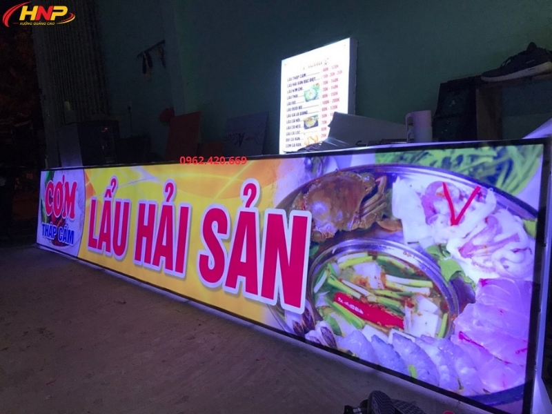 Làm Biển Hộp Đèn Giá Rẻ