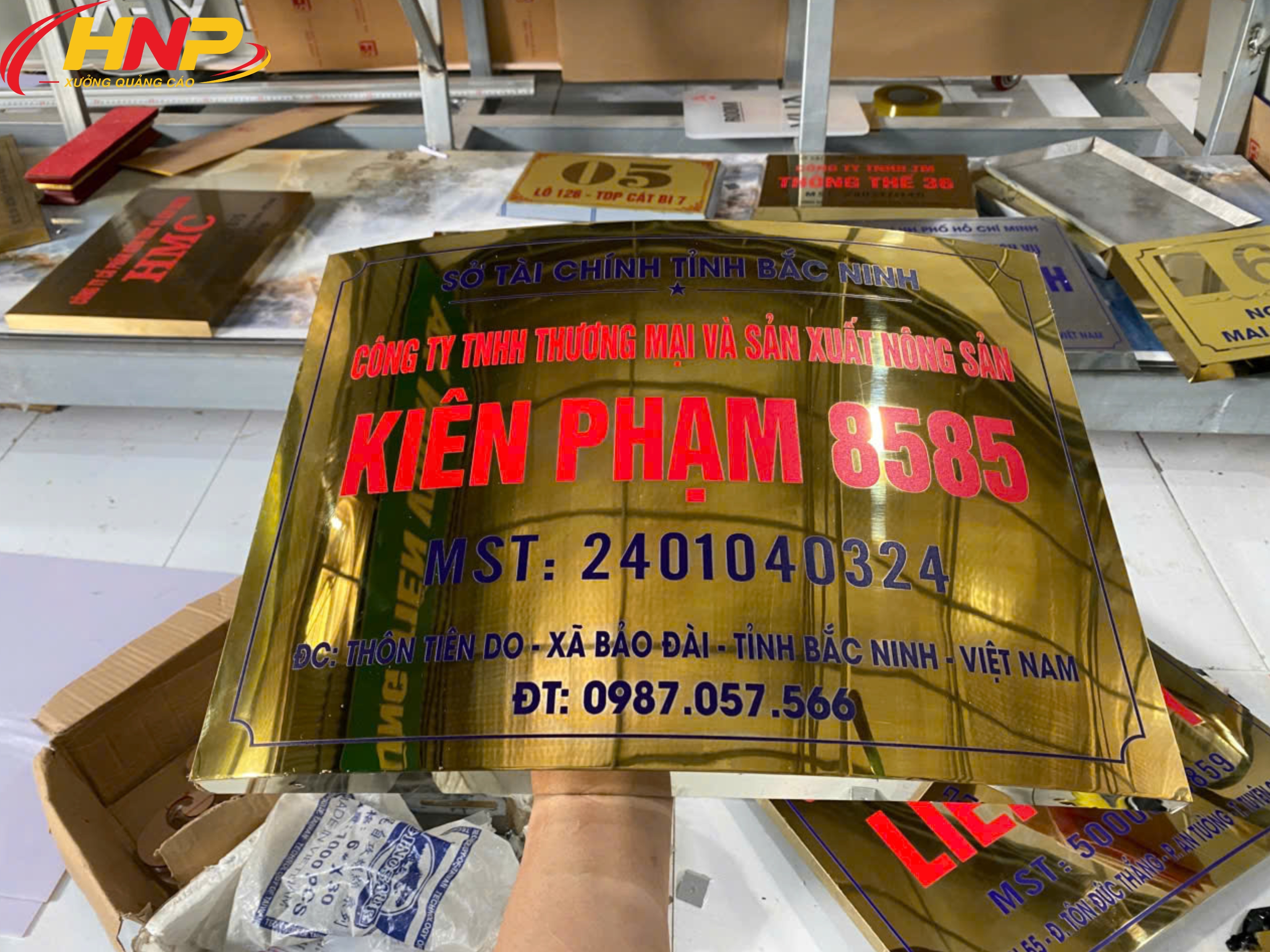 Làm Biển Hiệu Công Ty Giá Rẻ