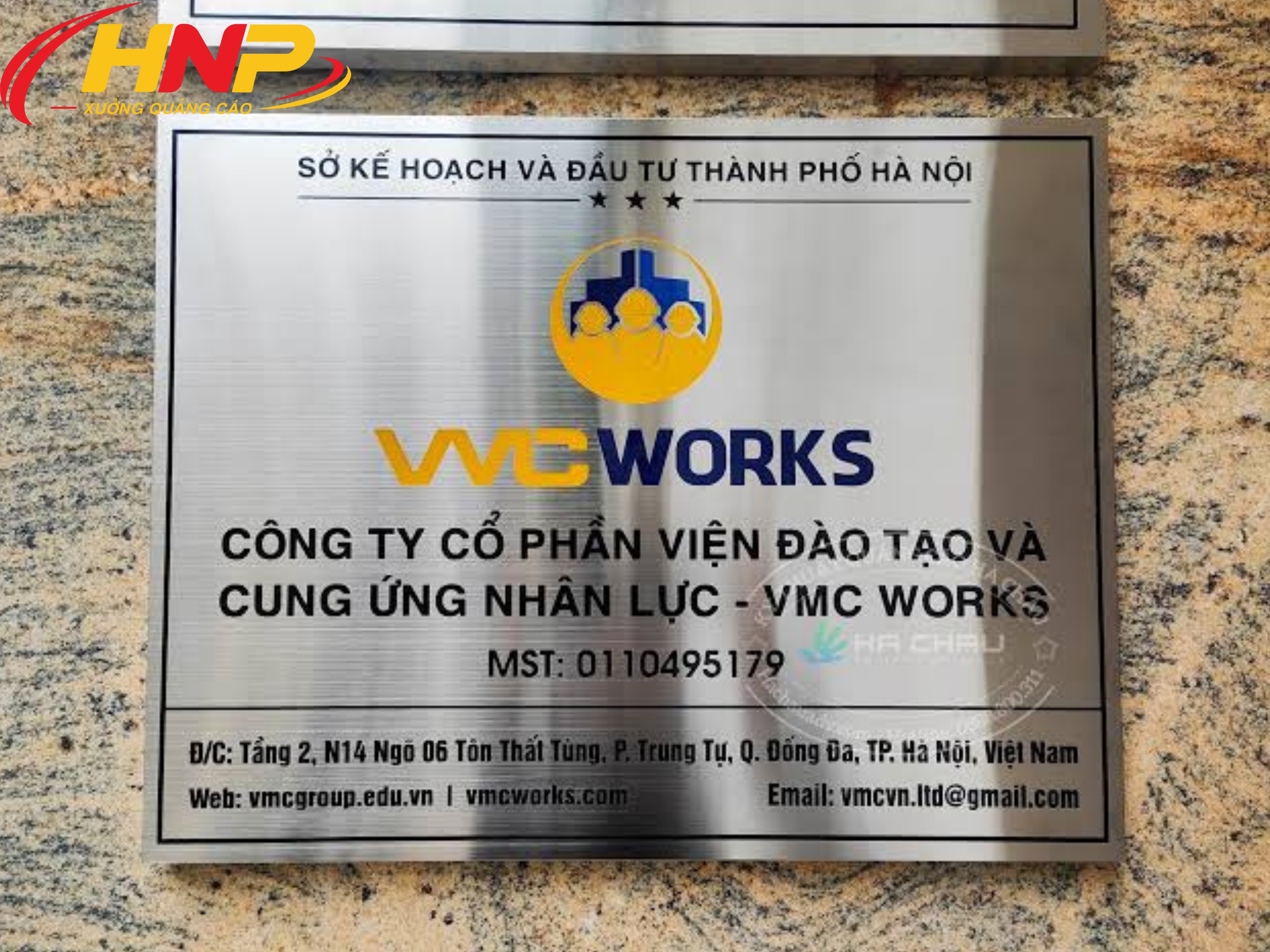 Làm Biển Hiệu Công Ty Giá Rẻ