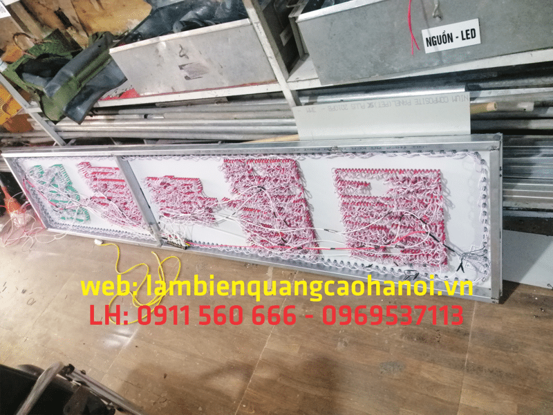 làm biển quảng cáo giá rẻ