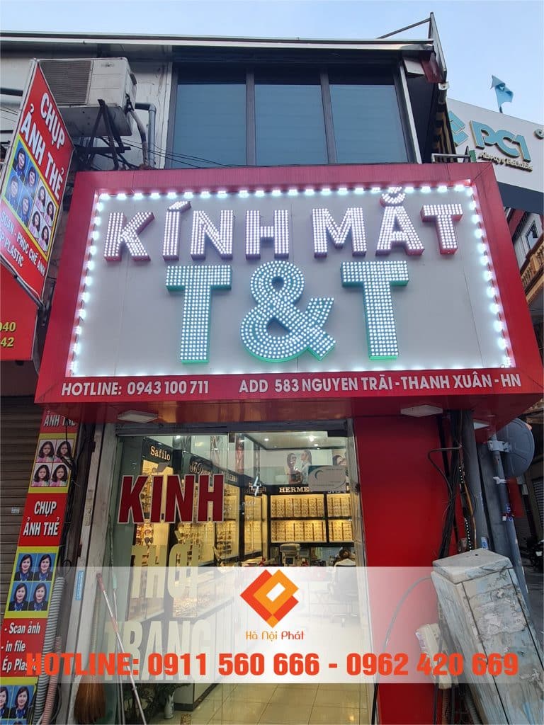 chữ nổi cắm led