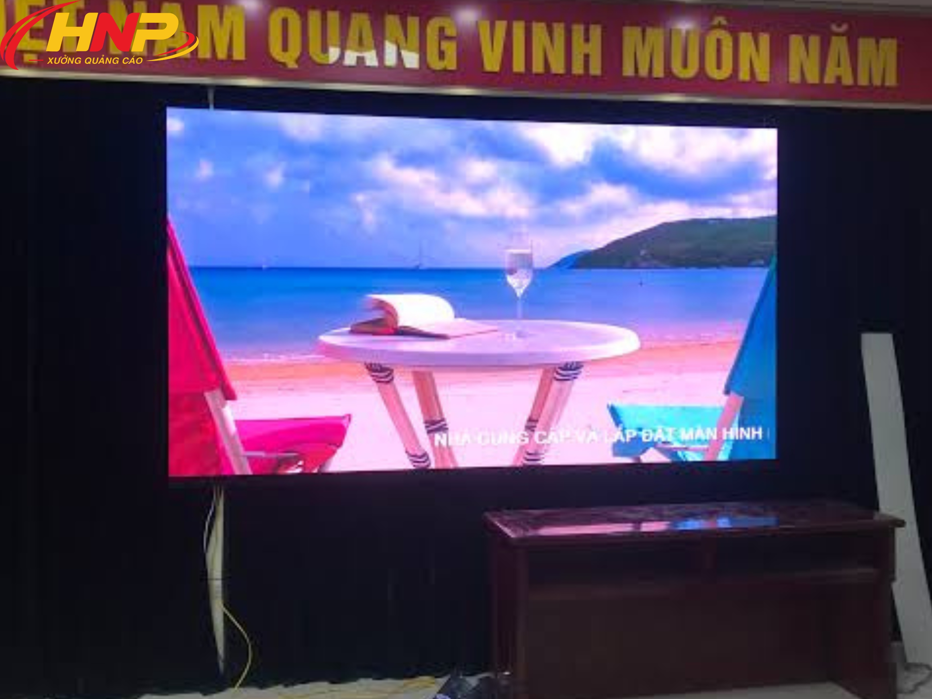 Thi Công Biển LED Theo Yêu Cầu Chuyên Nghiệp