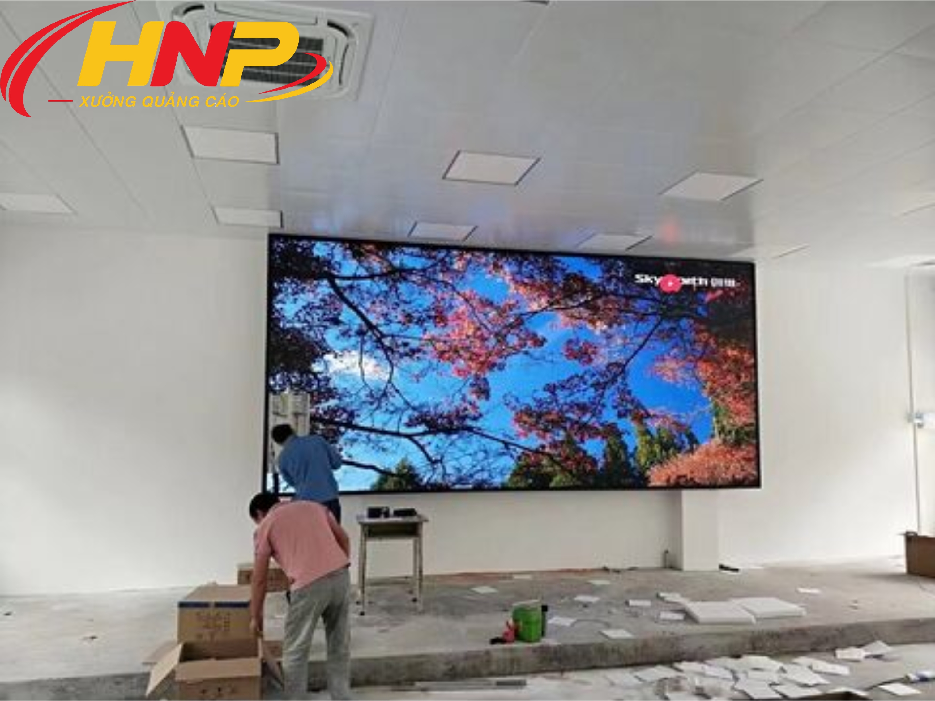 Thi công màn hình LED quảng cáo chuyên nghiệp