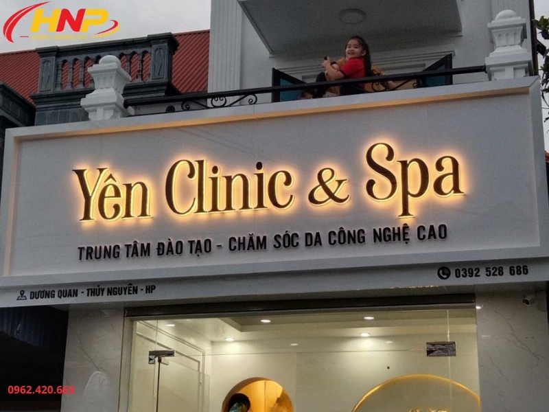 Đơn Vị Thi Công Biển Quảng Cáo Spa