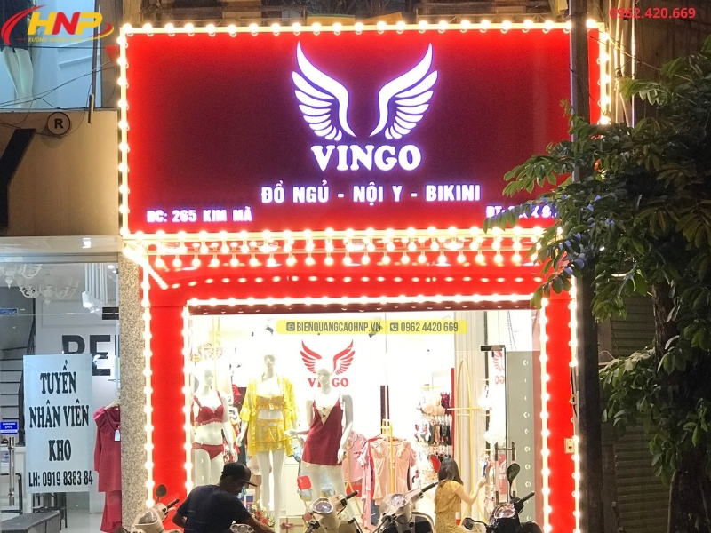 Biển Quảng Cáo Shop Quần Áo Hà Nội