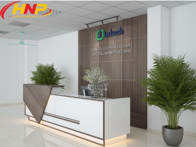 backdrop quầy tiếp tân đẹp