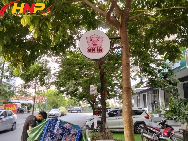 biển alu chữ nổi cửa hàng trẻ em