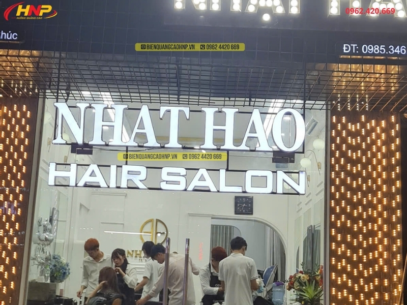 Thi Công Biển Quảng Cáo Salon Tóc Chuyên Nghiệp