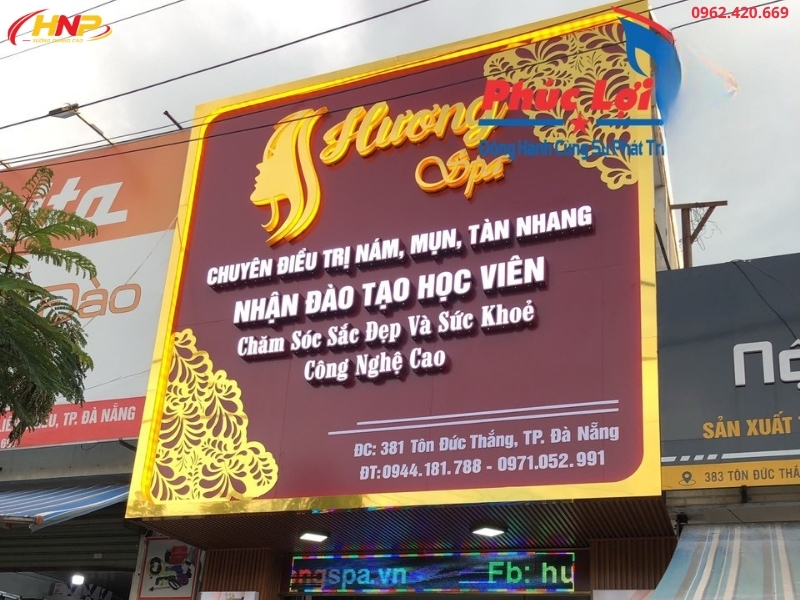 Biển Quảng Cáo Spa Chữ Nổi Sáng Đèn
