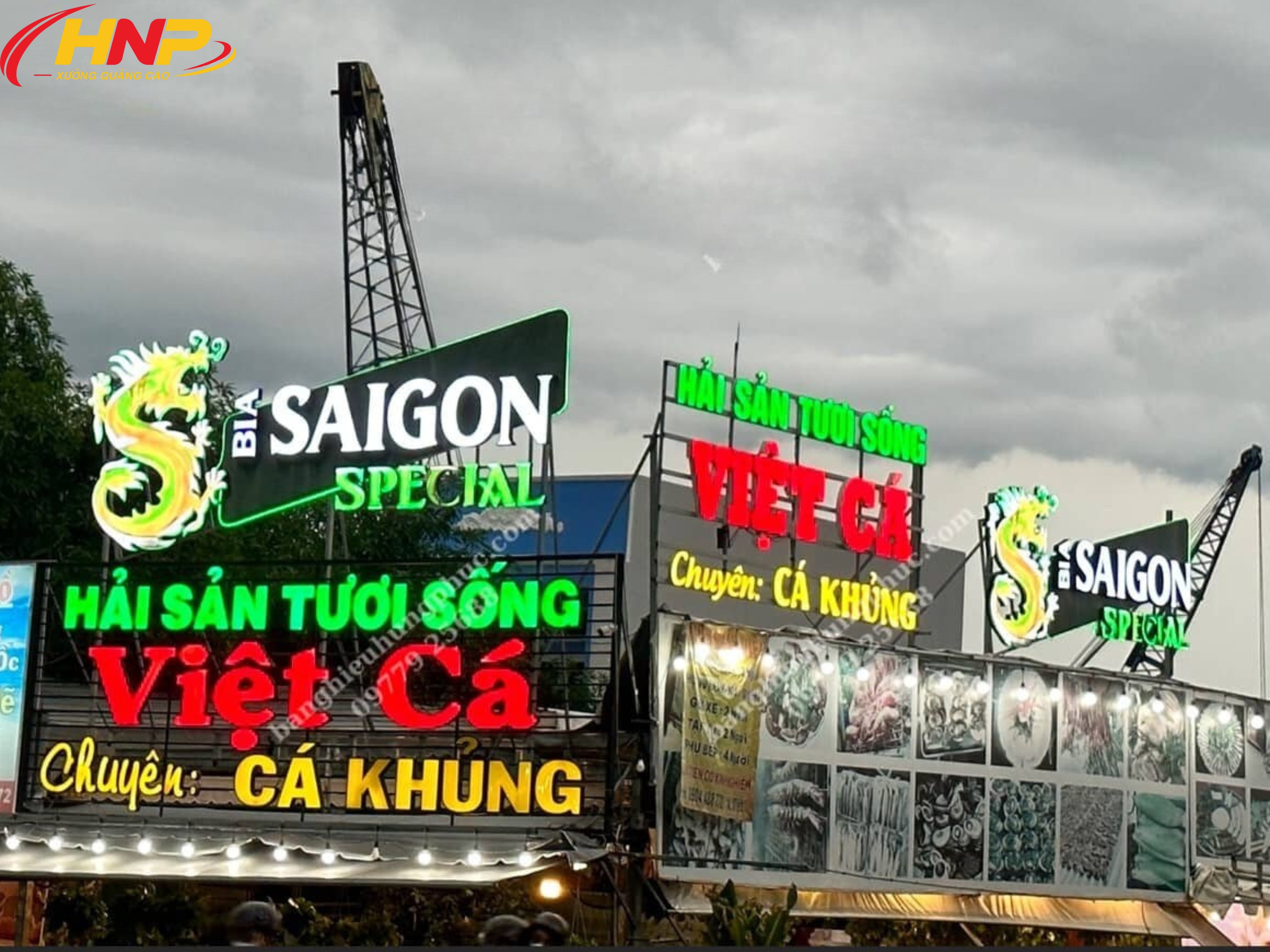Thi Công Bộ Chữ LED Nóc Tòa Nhà Giá Tốt
