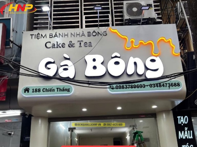 Biển Quảng Cáo Shop Quần Áo Hà Nội
